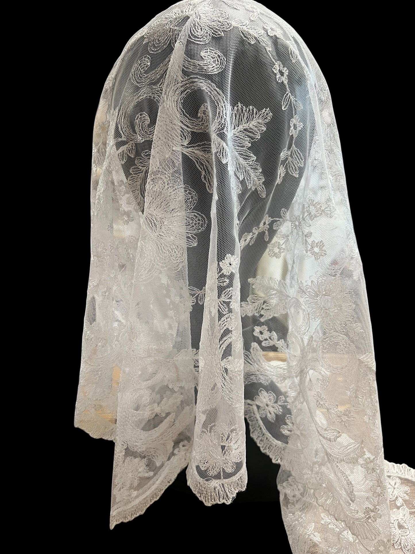 Miriam white veil