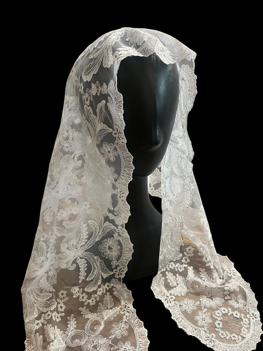 Miriam white veil