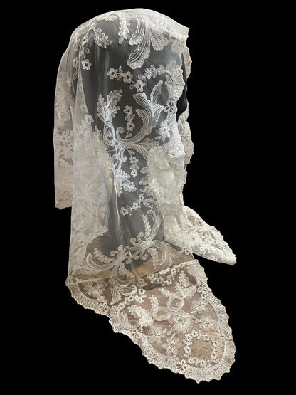 Miriam white veil